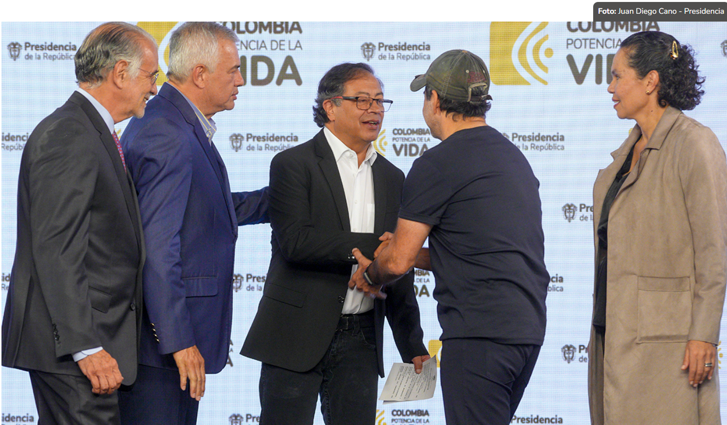 Petro no se resigna: 8 millones de dólares listos para los Juegos Panamericanos