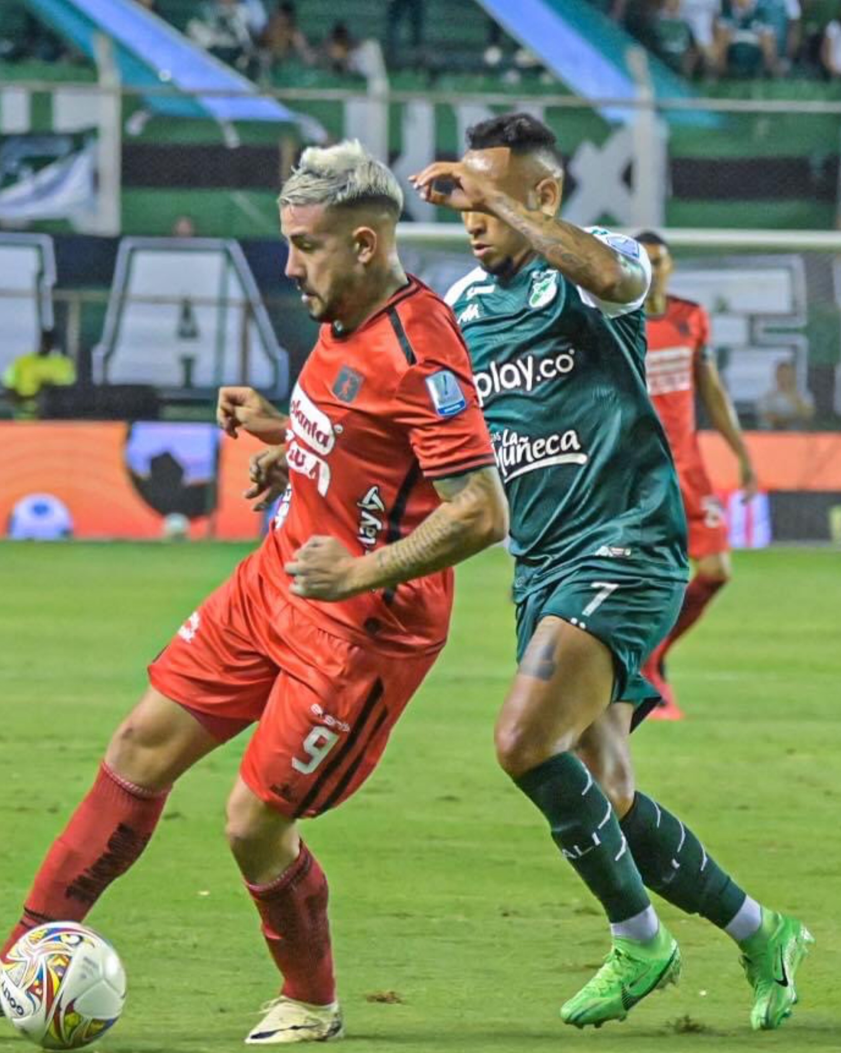 En un clásico vallecaucano marcado por la tensión, Cali igualó 1-1 con América