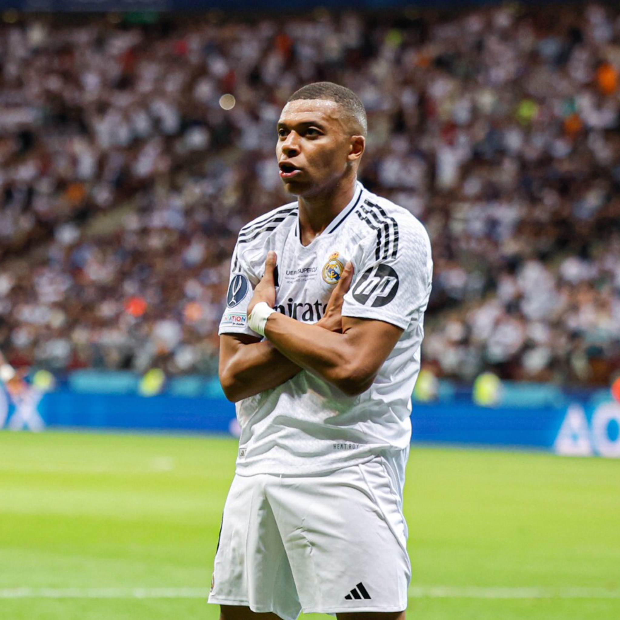 Con goles de Valverde y Mbappé, Real Madrid es el nuevo supercampeón de Europa