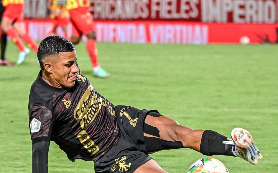 Mismo goleador, mismo protagonista: Barrios marcó para darle el triunfo al América sobre Pereira en el FPC