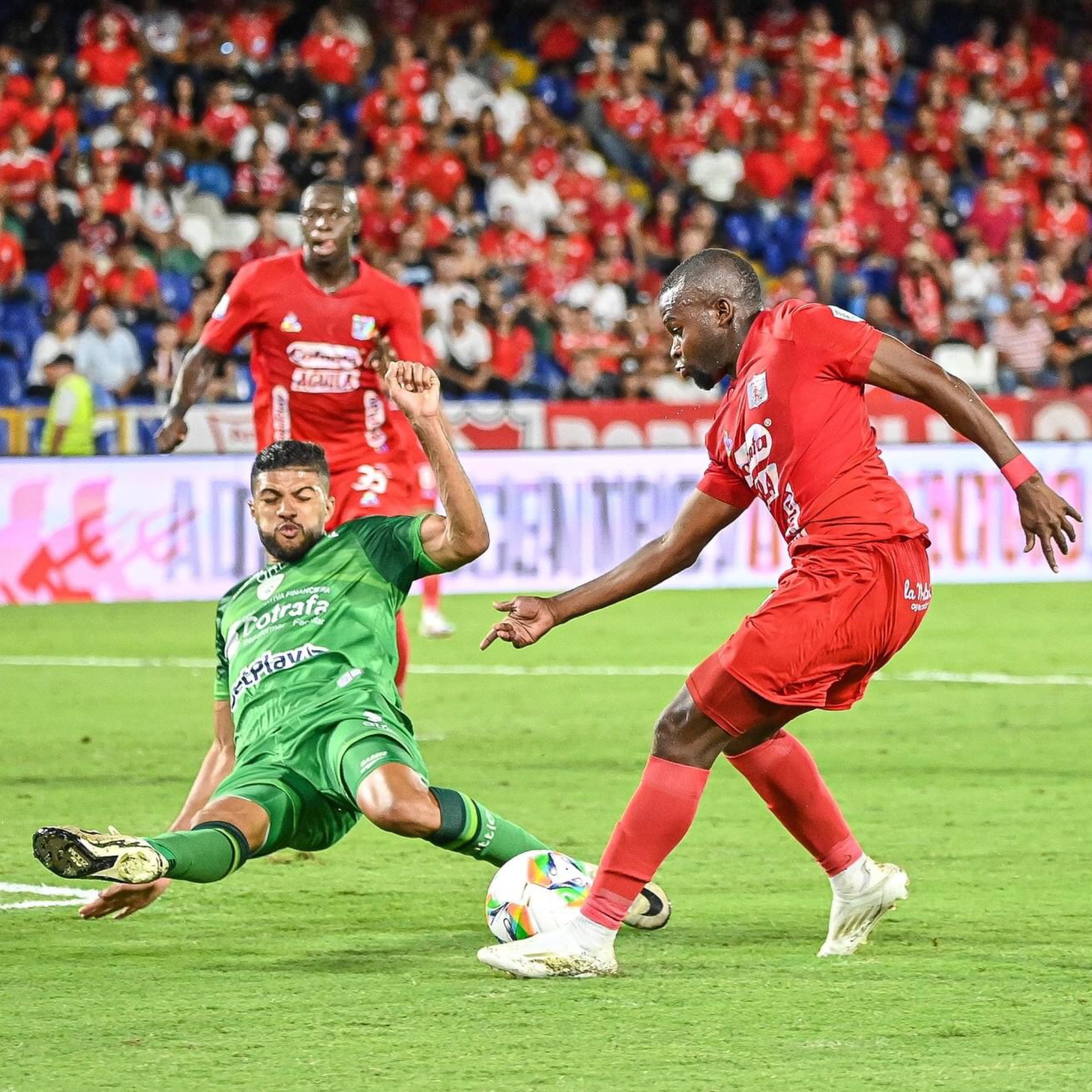 América se toma en serio la Copa: Venció 2-0 a Equidad y va con ventaja a Bogotá