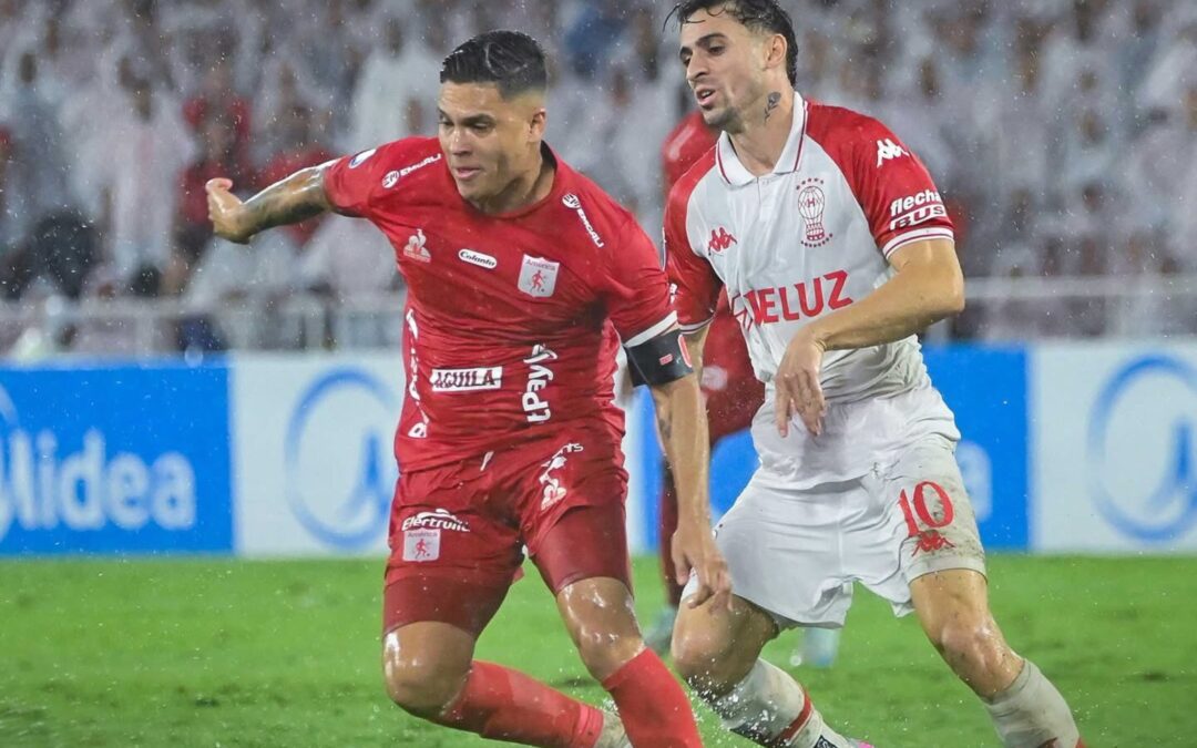 América empató sin goles frente a Huracán y luchará por obtener cupo a playoffs de Sudamericana