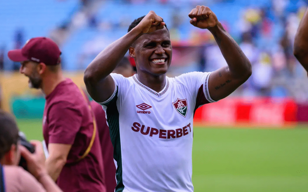 Arias, líder de Fluminense y orgullo colombiano