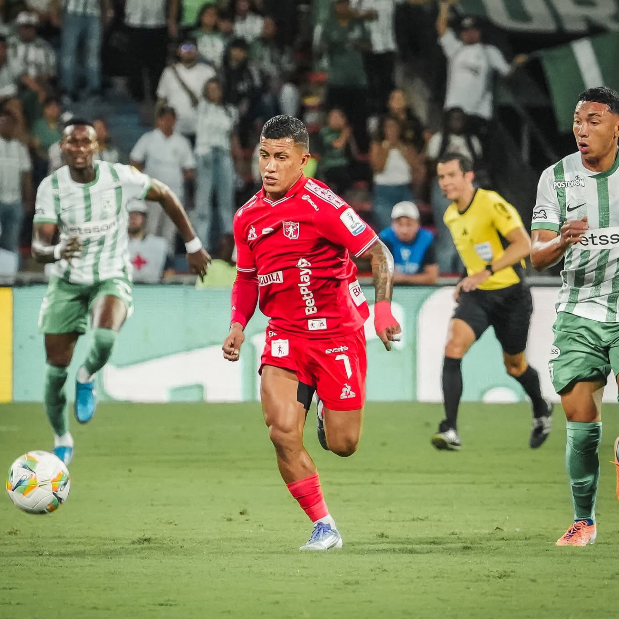 Nacional arrasó con América y tomó ventaja 4-1 en la semifinal de Copa Colombia