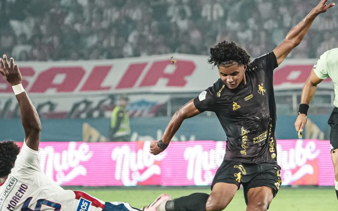 En un partidazo, Junior superó 2-1 al América y acaricia la final del FPC