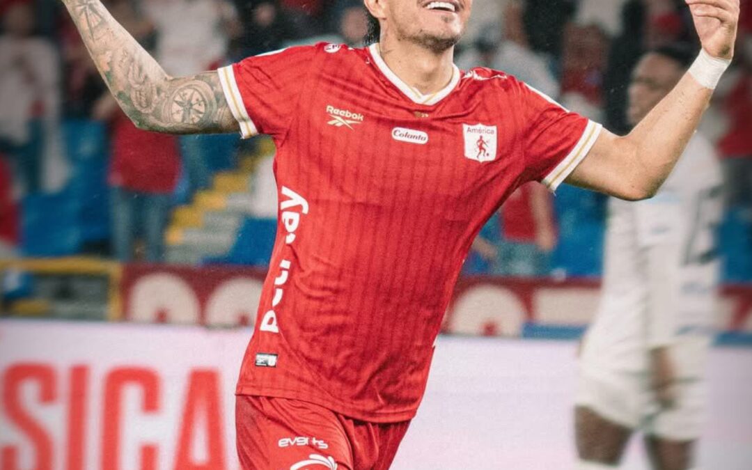 Con doblete de Guzmán, América goleó 3-0 a Jaguares y es tercero en el FPC