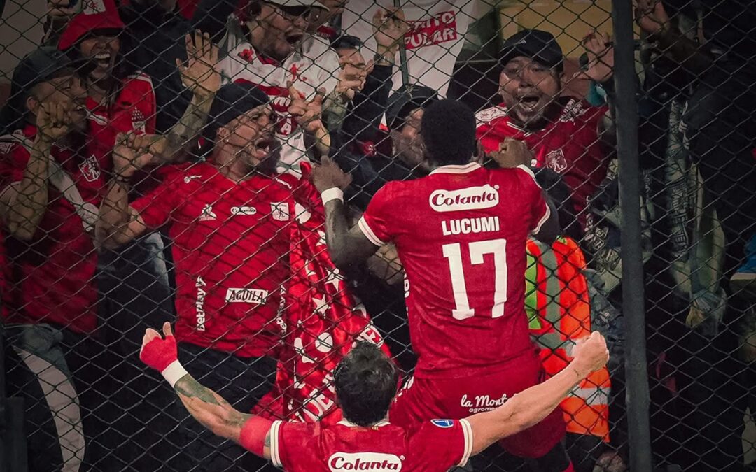 Con Murillo como figura, América venció 2-0 a Alianza Atlético y depende de sí mismo para clasificar en Sudamericana